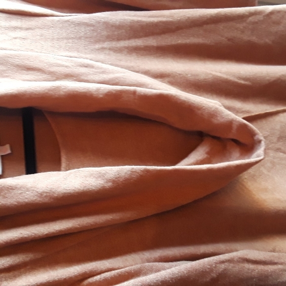 Laurie Felt Los Angeles size Med cowl neck asymmetrical carmel tunic - Picture 3 of 5